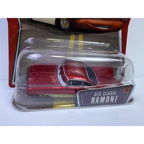 NIB Disney Pixar The World Of Cars #18 Old School Ramone 1:55 Diecast Car Mattel - Picture 4 of 8